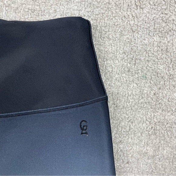 Good American Ombre Bike Gym Athletic Shorts - Picture 3 of 13